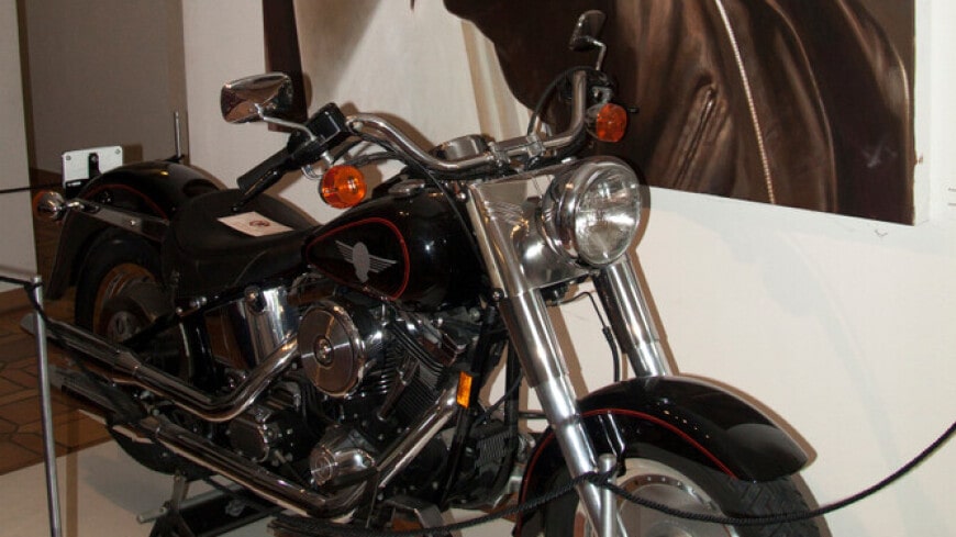 мотоцикл bike терминатора выставлен на продажу